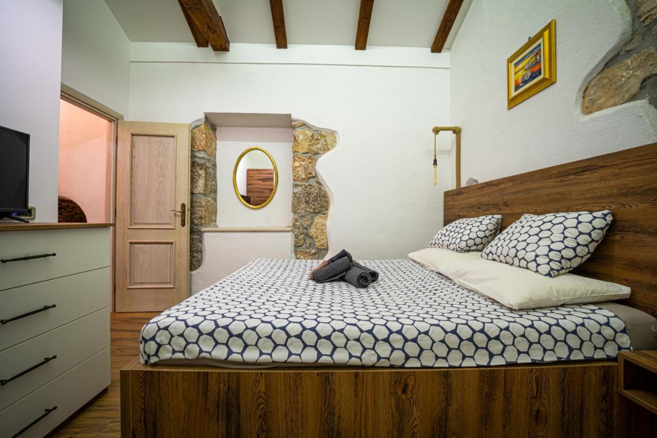 Villa Campiello Heated Pool 비르브닉 외부 사진