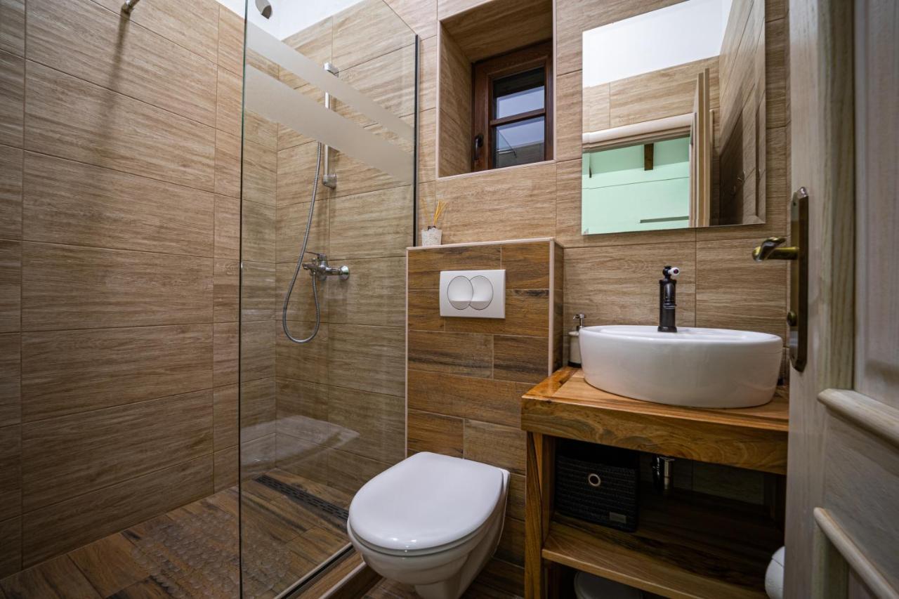 Villa Campiello Heated Pool 비르브닉 외부 사진